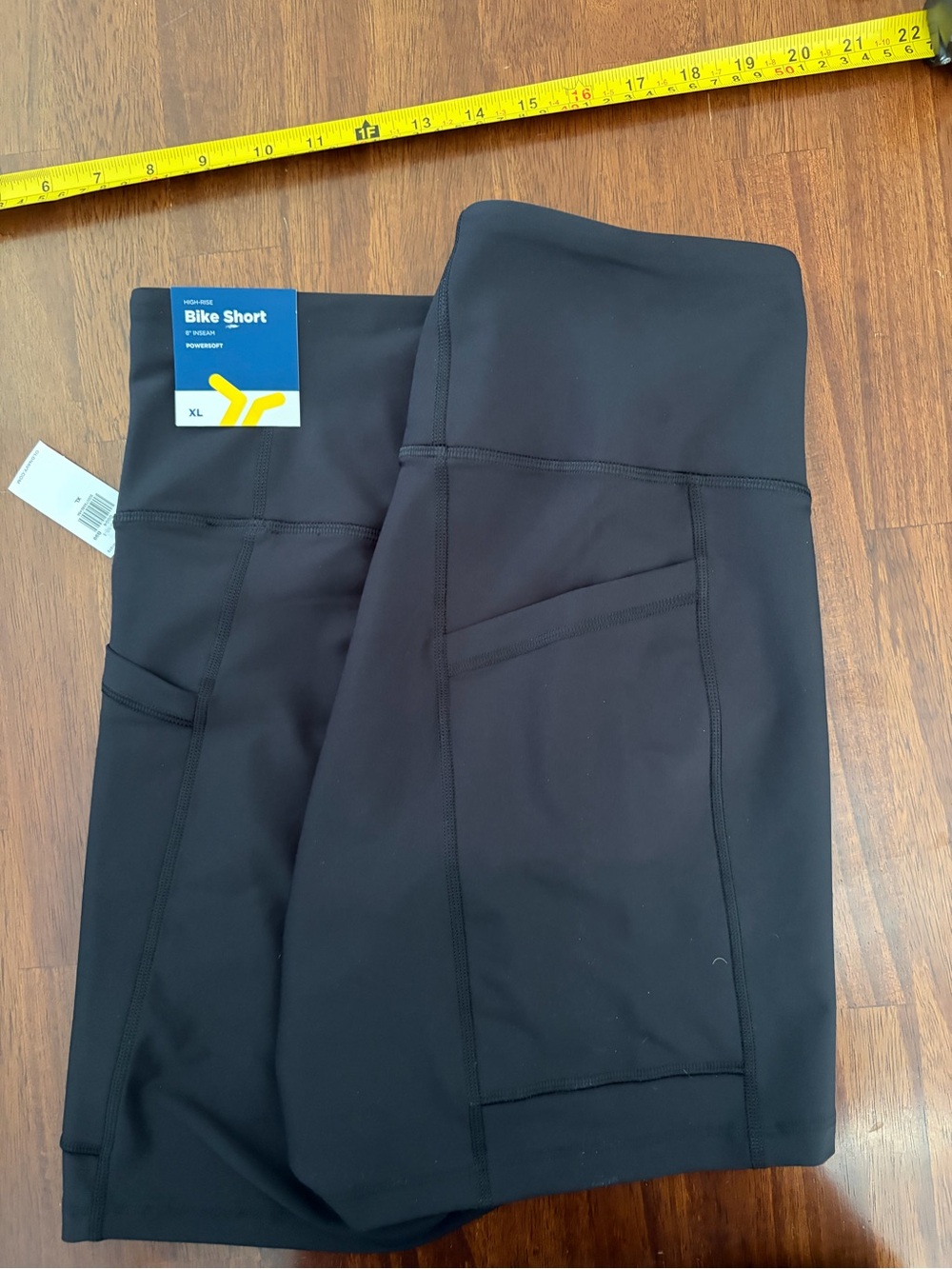 Women’s Old Navy black bike shorts XL - Picture 4 of 4